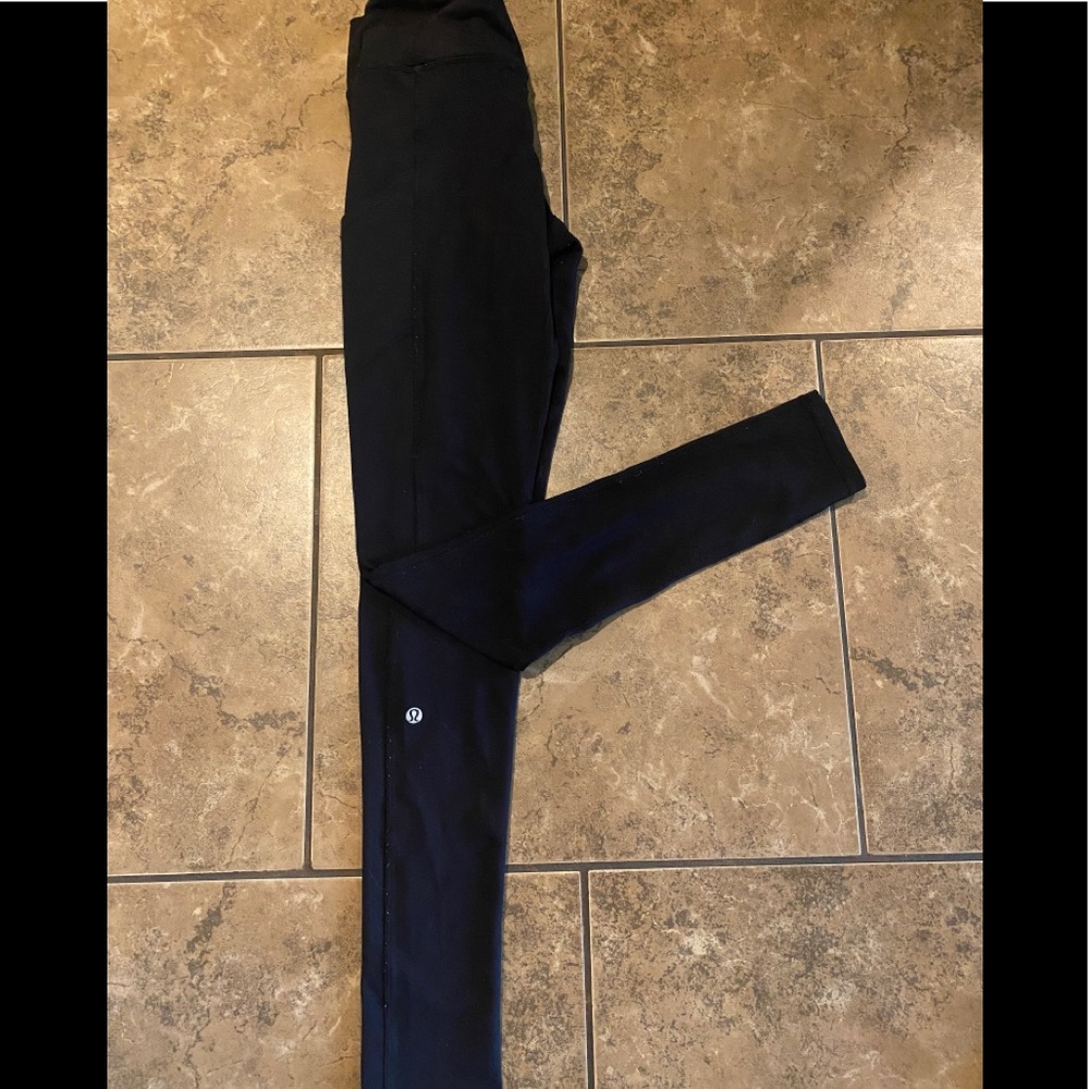 Lululemon size 4 black leggings
